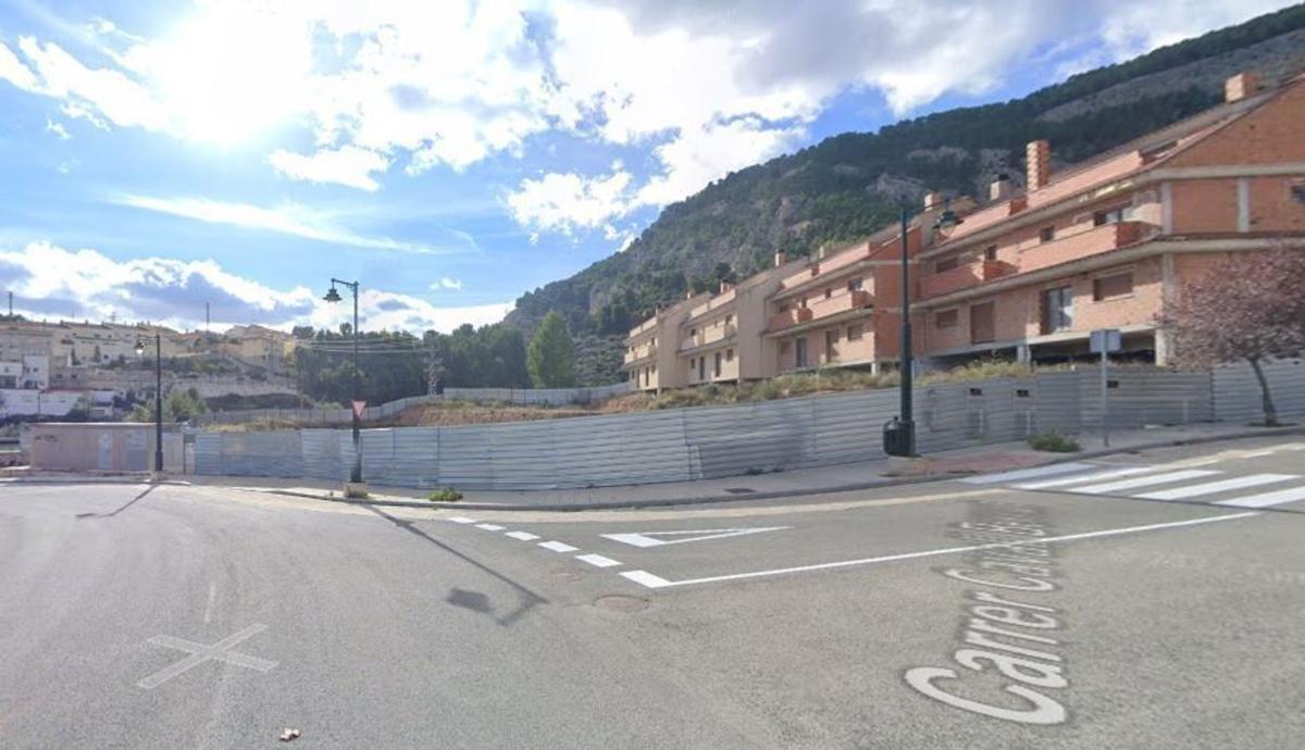 Edificio Residencial de 237m2 en venta en Alcoy / Alcoi photo 3