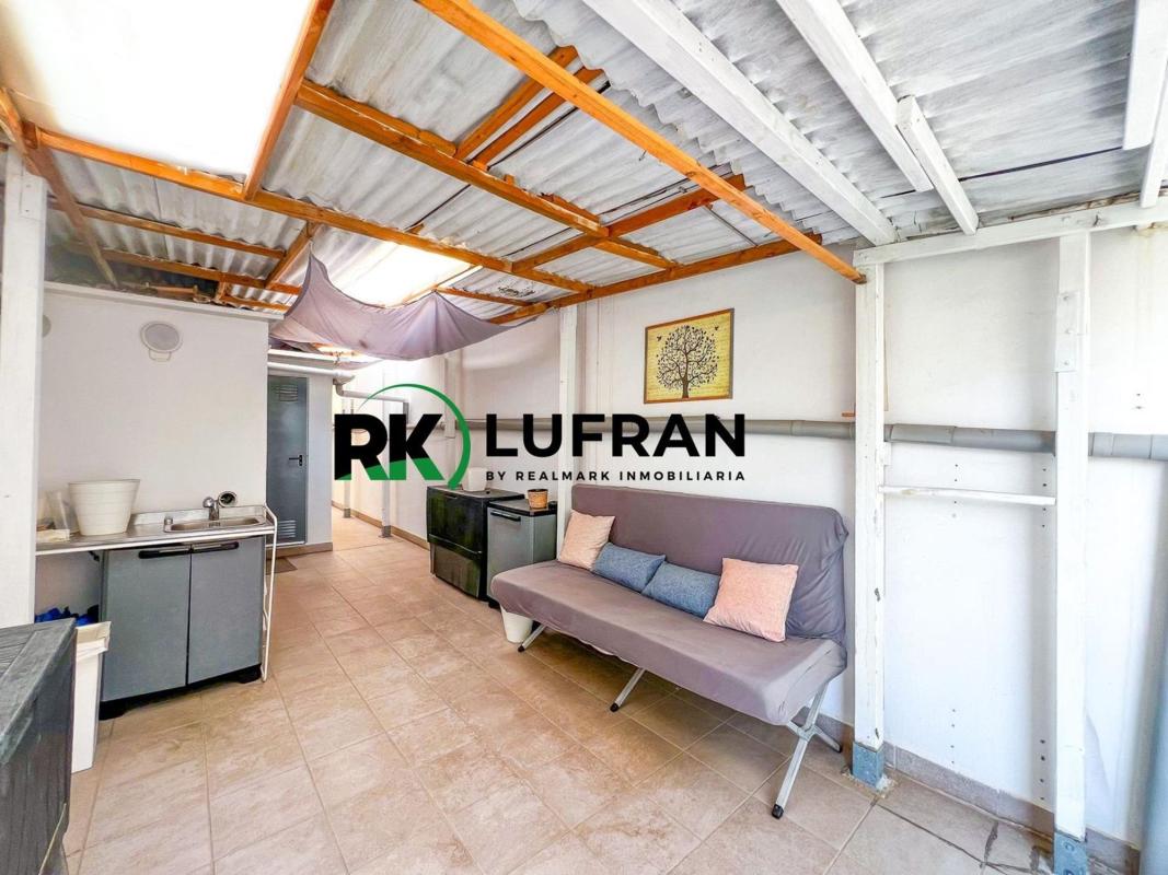 Edificio Residencial de 135m2 en venta en Alicante / Alacant photo 5
