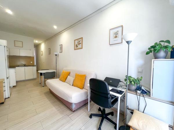 Edificio residencial en Centro Tradicional, Alicante / Alacant photo 1