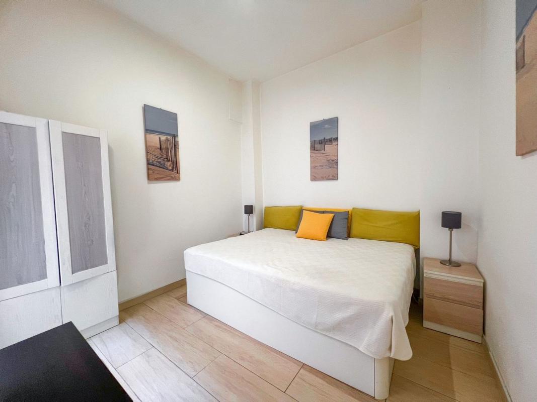 Edificio Residencial de 135m2 en venta en Alicante / Alacant photo 3
