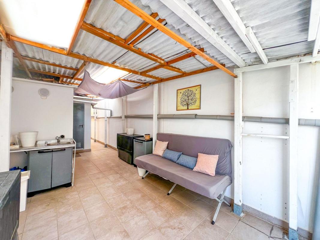 Edificio Residencial de 135m2 en venta en Alicante / Alacant photo 5