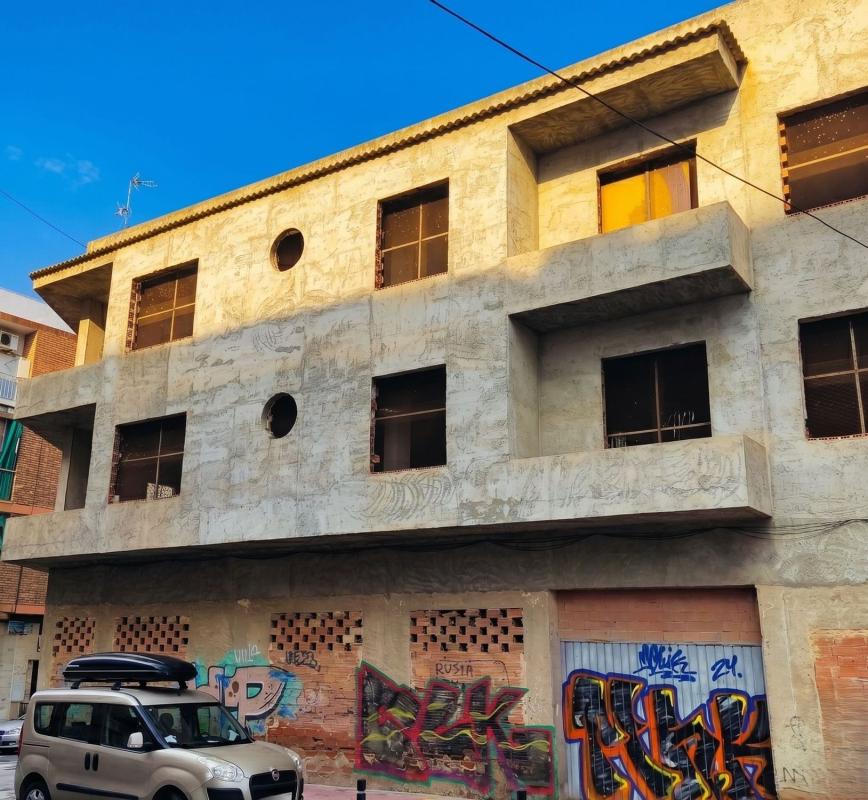 Edificio Residencial de 258m2 en venta en Torrevieja photo 2