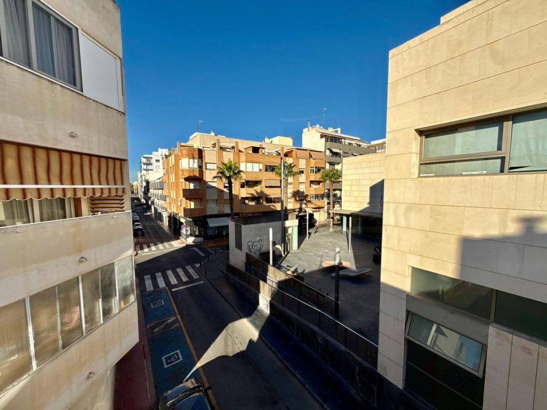 Edificio Residencial de 206m2 en venta en Torrevieja photo 5