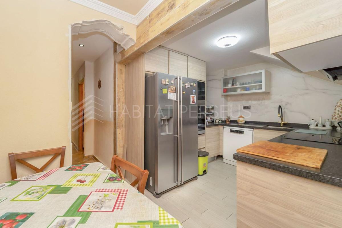 Budynek Mieszkalny o powierzchni 156m2 na sprzedaż w San Juan de Alicante photo 5