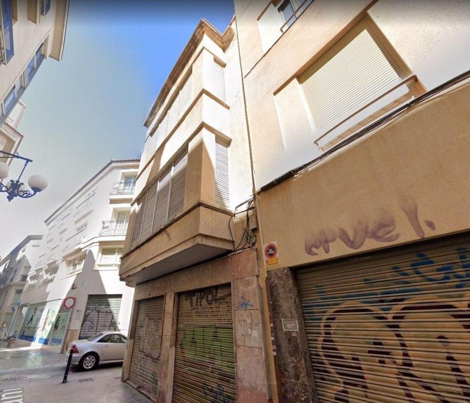 Edificio Residencial de 308m2 en venta en Elche / Elx photo 2