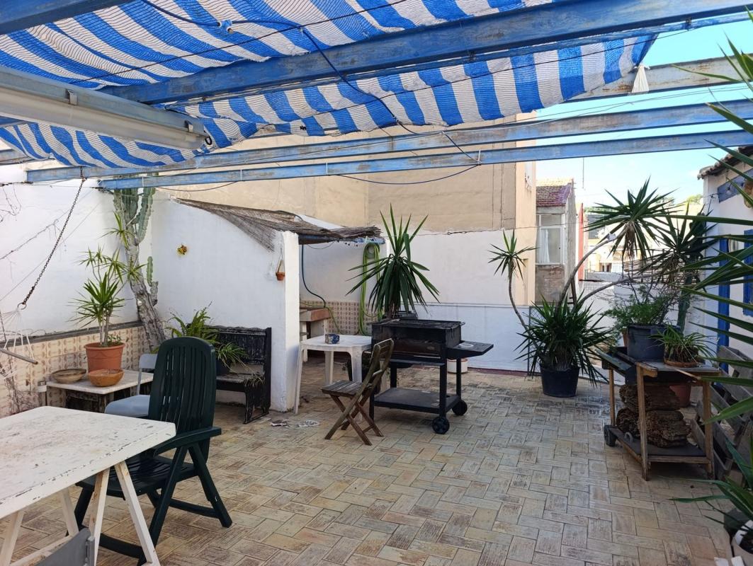 Budynek Mieszkalny o powierzchni 421m2 na sprzedaż w Alicante / Alacant photo 3