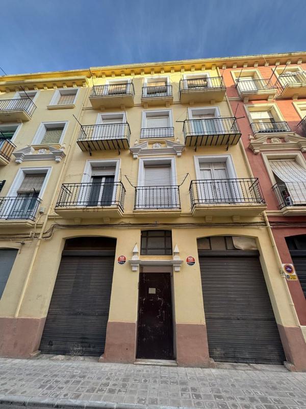 Edificio Residencial de 600m2 en venta en Alcoy / Alcoi photo 2