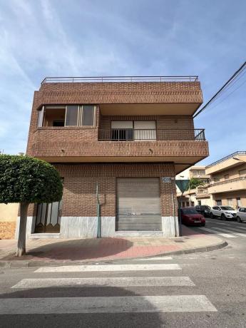 Edificio en Calle Miguel Alcaraz, 34, Centro, Mutxamel photo 1