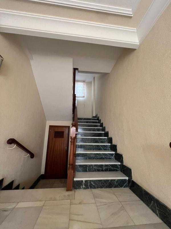 Здание Жилой площадью 350м2 на продажу в Мутхамель photo 5