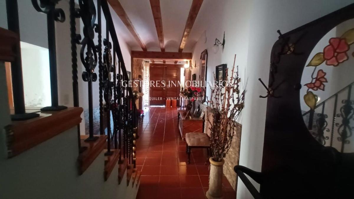 Edificio Residencial de 1134m2 en venta en Muro del Alcoy photo 3