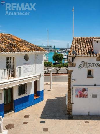 Edificio en El Puerto, Denia thumbnail 1