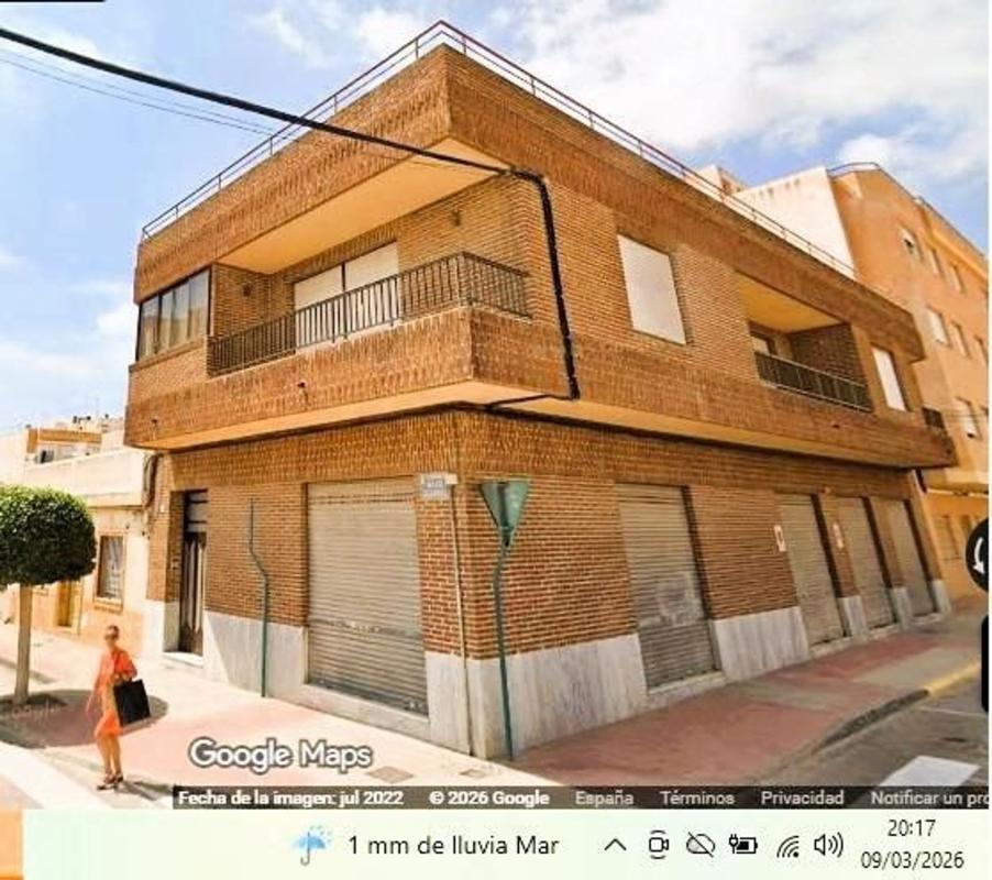 Edificio Residencial de 345m2 en venta en Mutxamel photo 1