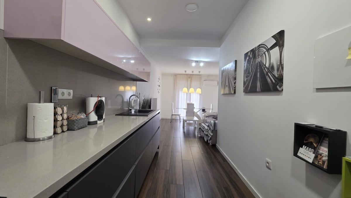Budynek Mieszkalny o powierzchni 232m2 na sprzedaż w Alicante / Alacant photo 1