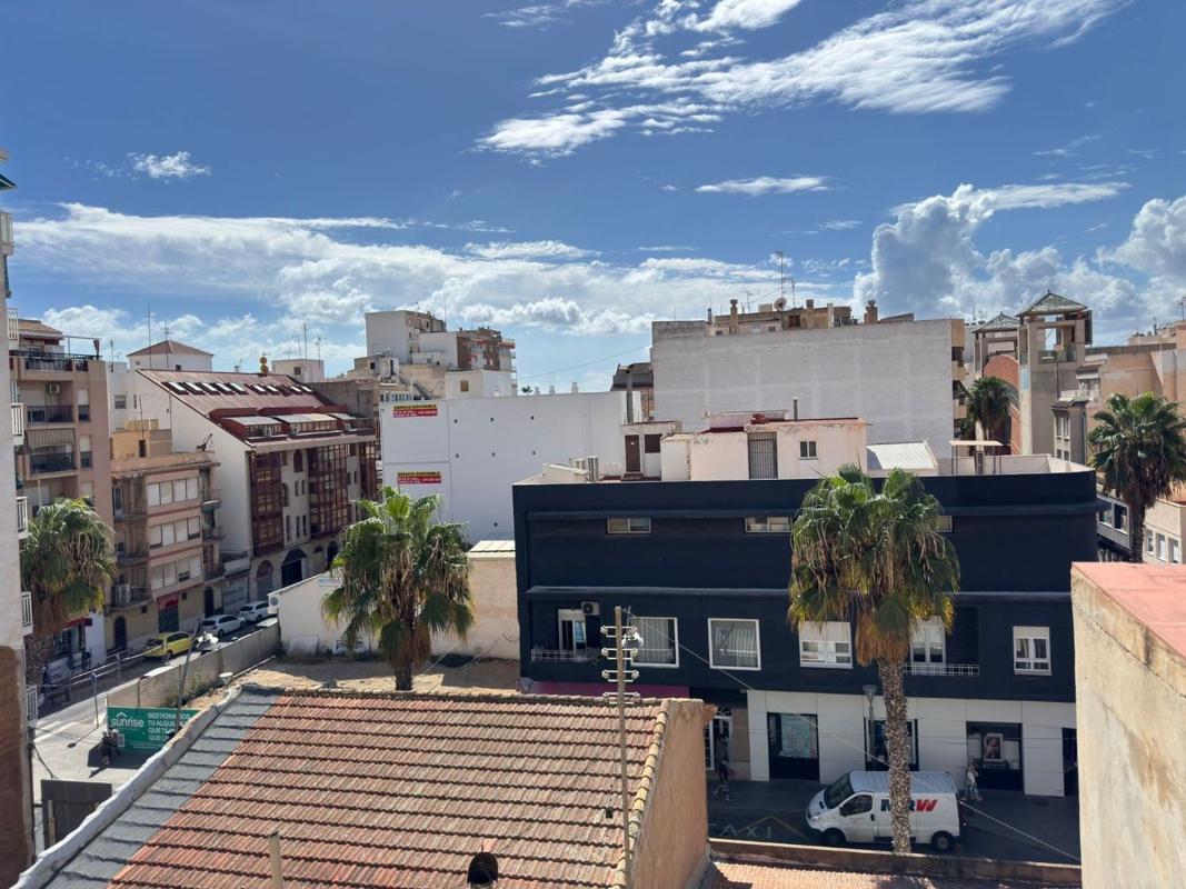 Edificio Residencial de 411m2 en venta en Torrevieja photo 5