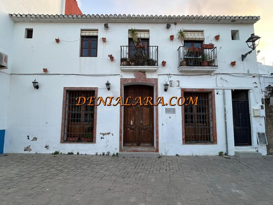 Budynek Mieszkalny o powierzchni 192m2 na sprzedaż w Dénia photo 1