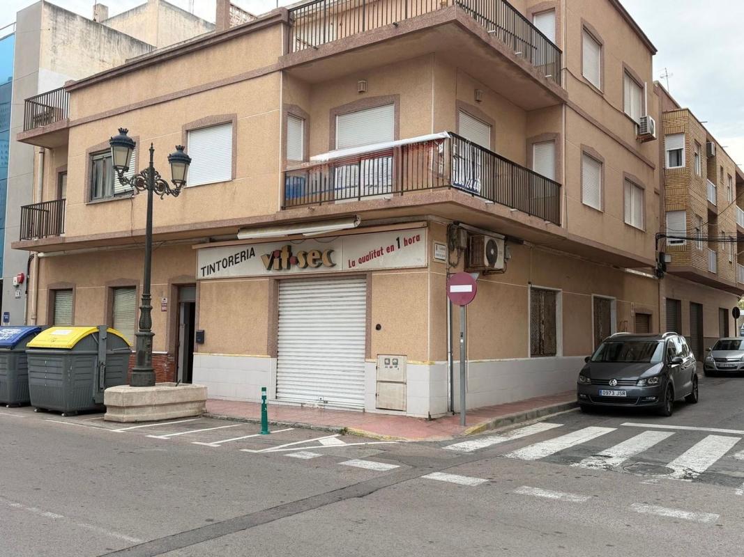 Building Residential of 240m2 for sale in Guardamar del Segura photo 4