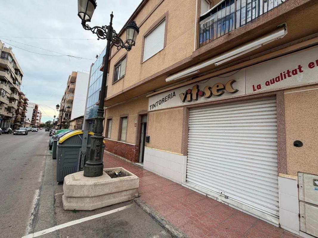 Building Residential of 240m2 for sale in Guardamar del Segura photo 5