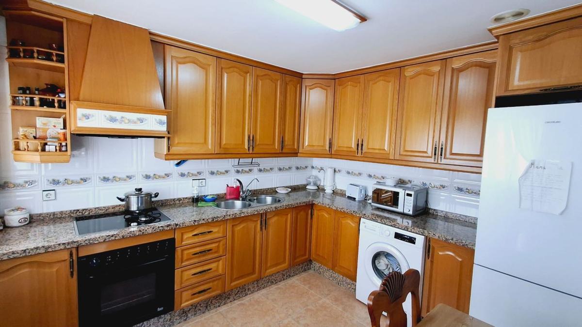Edificio Residencial de 424m2 en venta en Alicante / Alacant photo 1