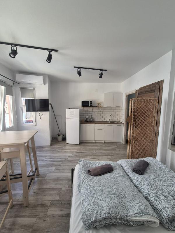 Edificio Residencial de 201m2 en venta en Alicante / Alacant photo 3