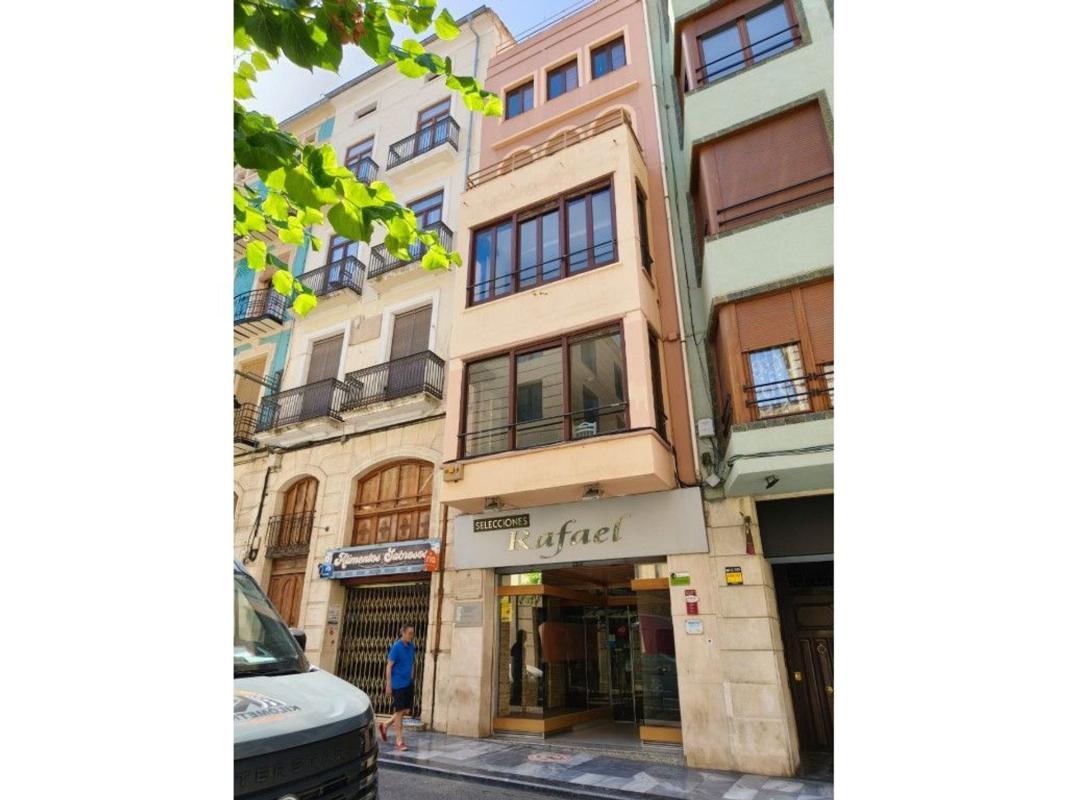Edificio Residencial de 440m2 en venta en Alcoy / Alcoi photo 1