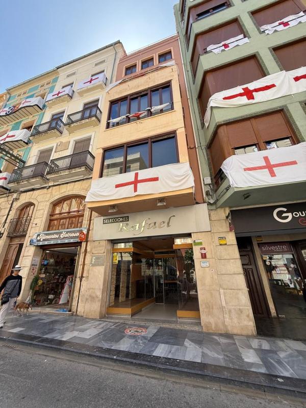 Edificio Residencial de 361m2 en venta en Alcoy / Alcoi photo 1