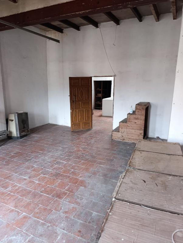 Budynek Mieszkalny o powierzchni 361m2 na sprzedaż w Alcoy photo 4