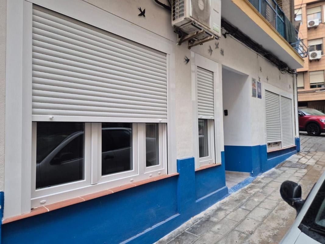 Budynek Mieszkalny o powierzchni 205m2 na sprzedaż w Alicante / Alacant photo 1