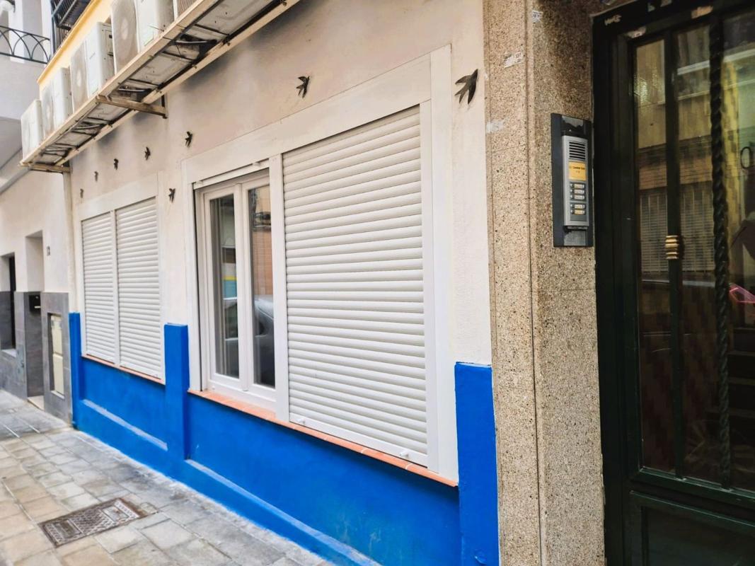 Budynek Mieszkalny o powierzchni 205m2 na sprzedaż w Alicante / Alacant photo 2