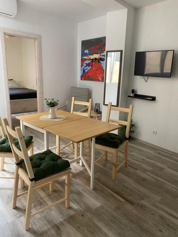 Edificio Residencial de 200m2 en venta en Alicante / Alacant photo 2
