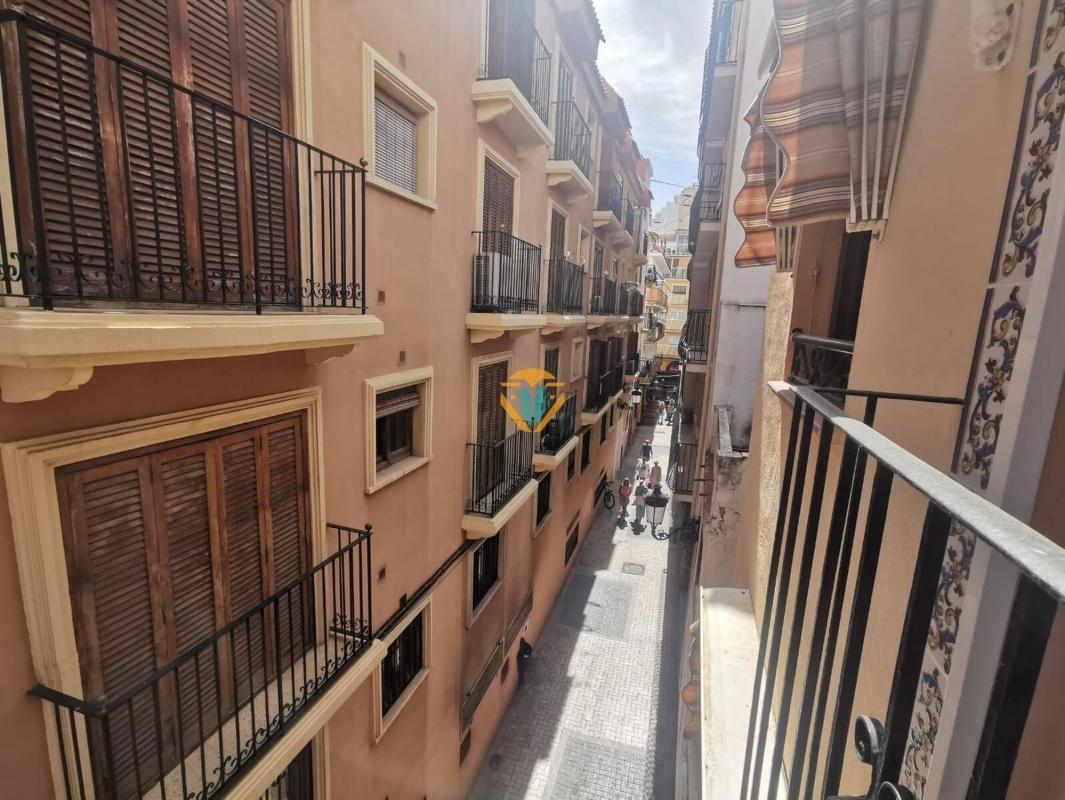 Edificio Residencial de 140m2 en venta en Benidorm photo 3