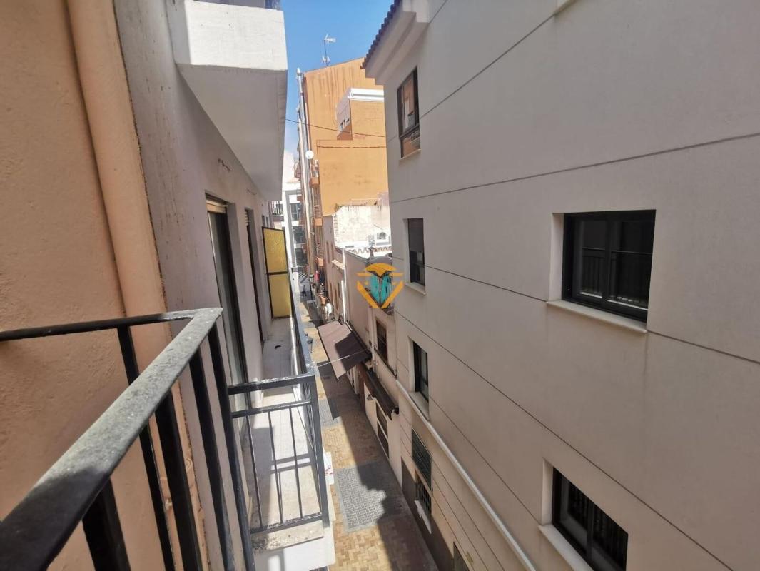 Edificio Residencial de 140m2 en venta en Benidorm photo 4