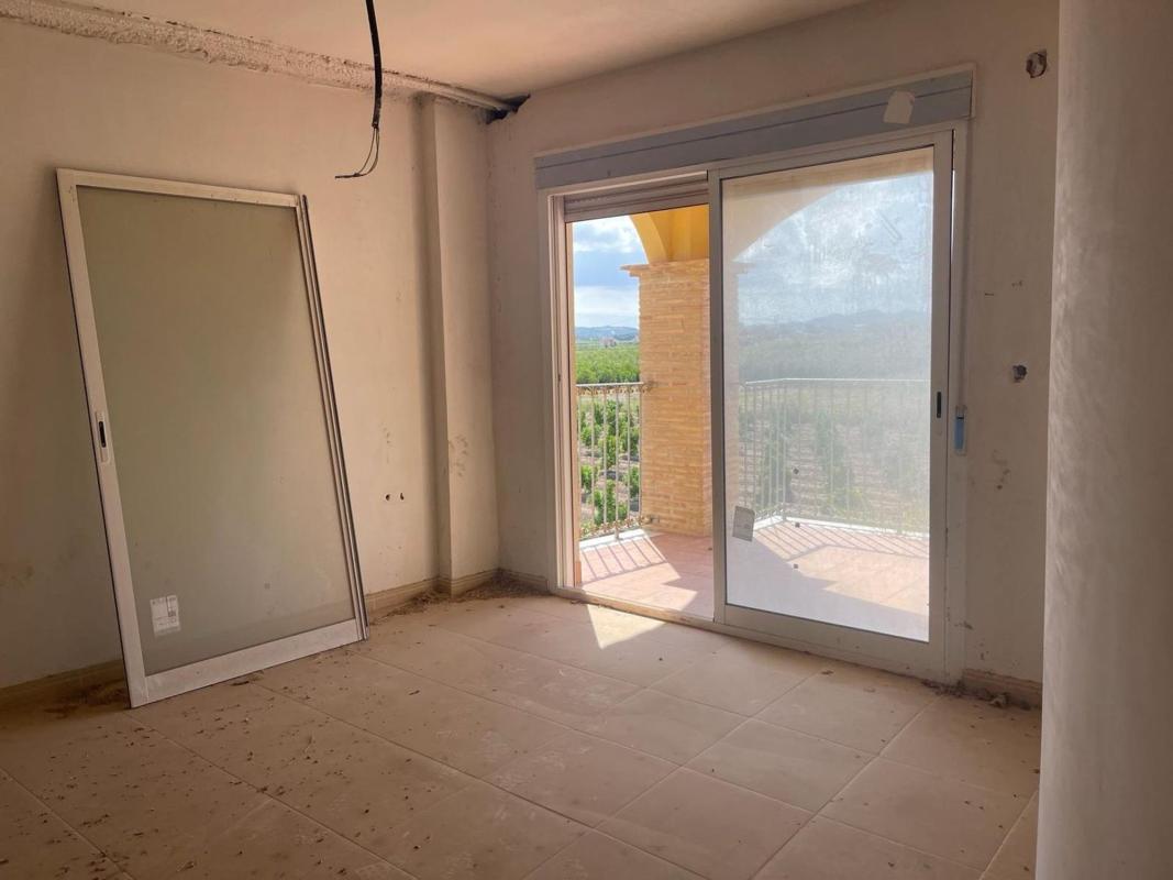 Здание Жилой площадью 927м2 на продажу в Ориуэла photo 3