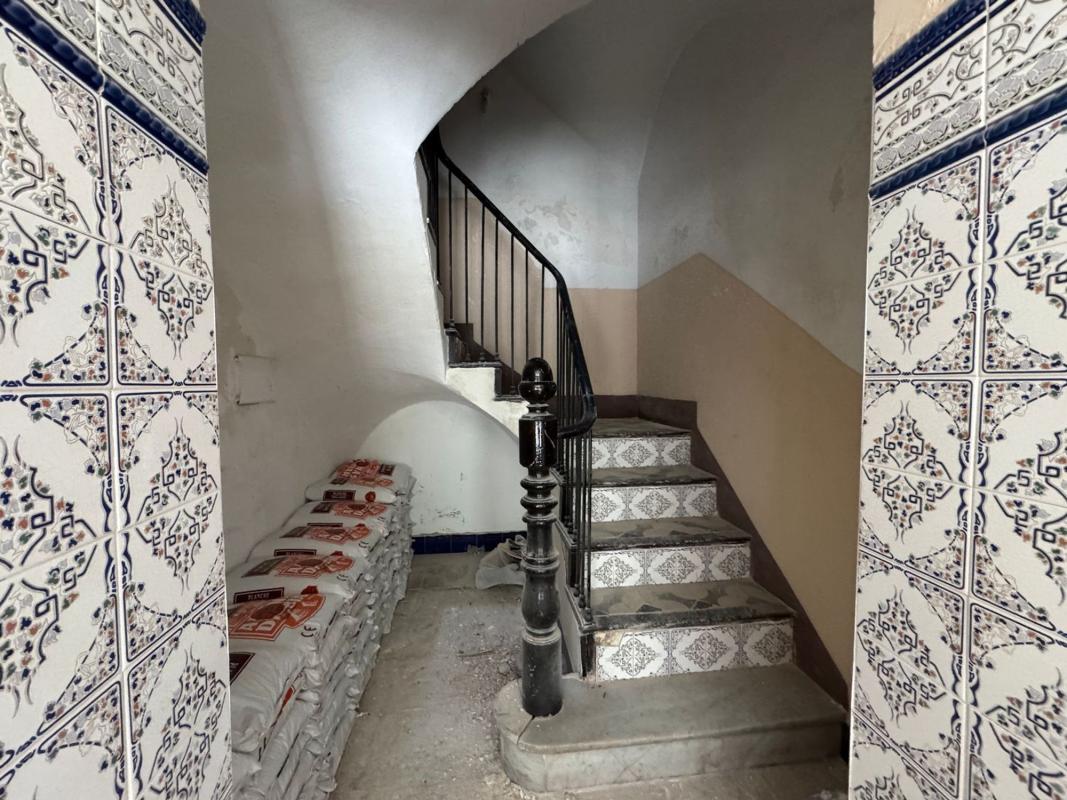Здание Жилой площадью 332м2 на продажу в Аликанте / Алакант photo 2