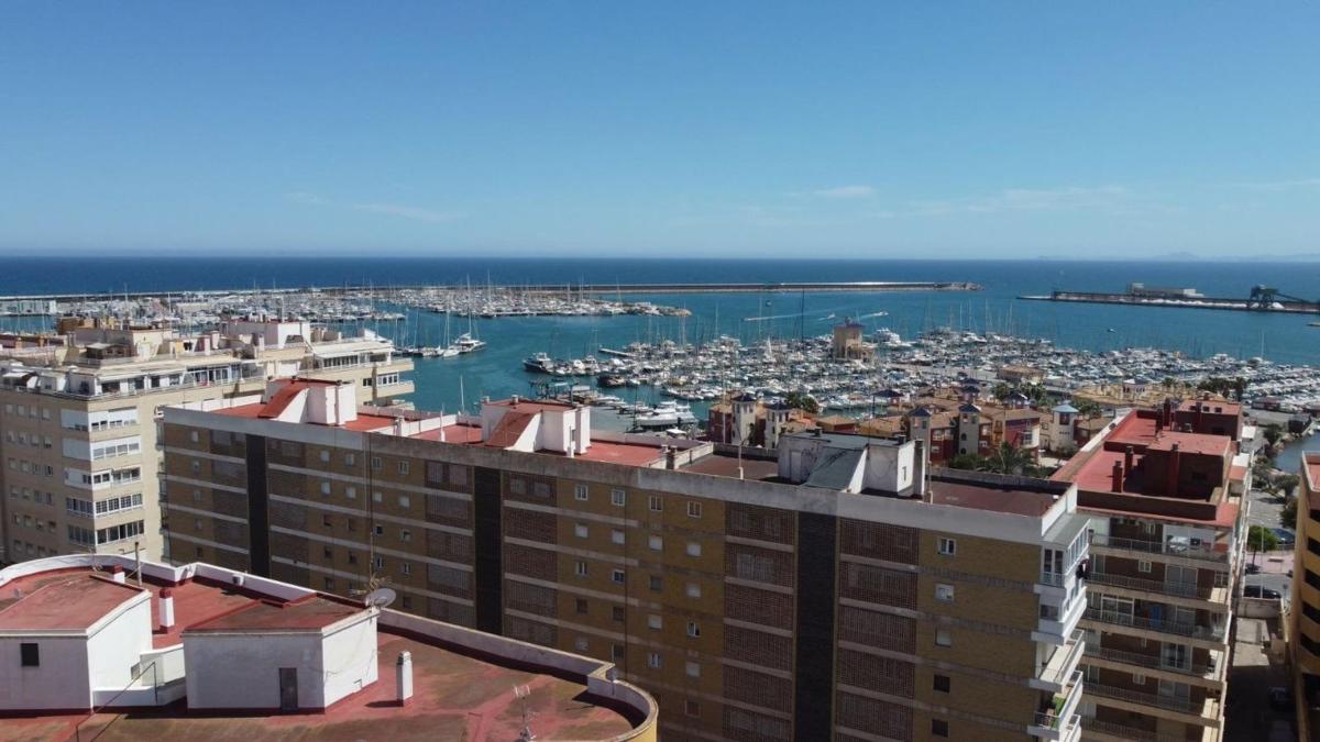 Edificio Residencial de 740m2 en venta en Torrevieja photo 4