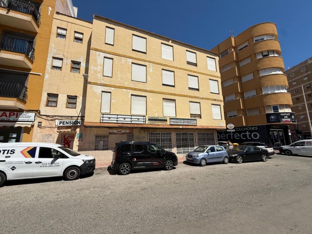 Edificio Residencial de 740m2 en venta en Torrevieja photo 5