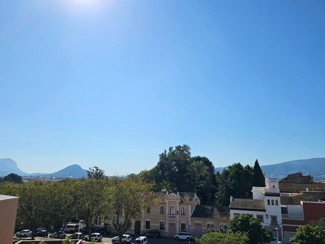 Edificio Residencial de 1980m2 en venta en Beniarbeig photo 5