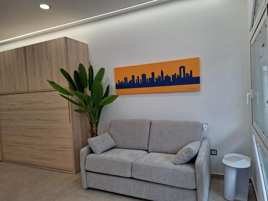Edificio Residencial de 300m2 en venta en Benidorm photo 4