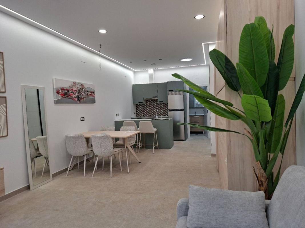 Edificio Residencial de 300m2 en venta en Benidorm photo 5