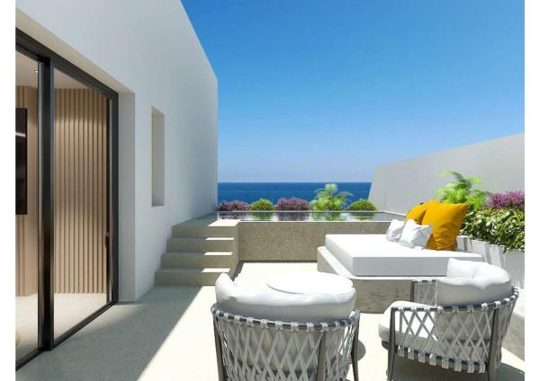 Edificio de uso mixto en Calle Sant Bartomeu, 143, Campello Playa, El Campello thumbnail 1