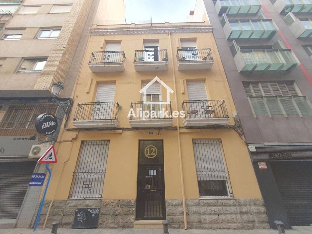 Edificio Residencial de 427m2 en venta en Alicante / Alacant photo 4