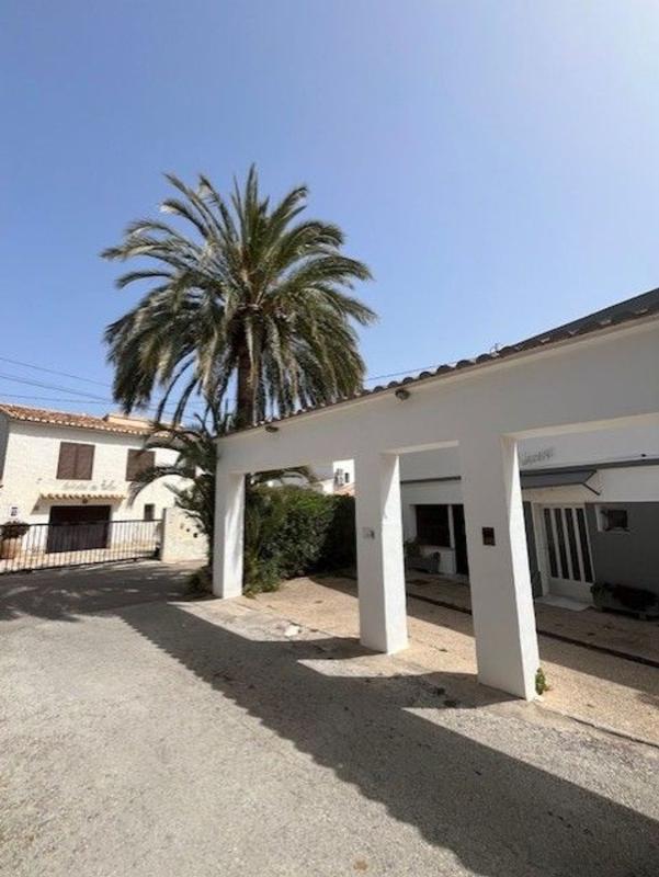 Edificio Residencial de 428m2 en venta en Calpe photo 4