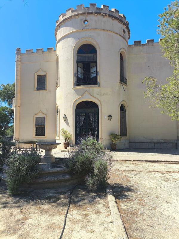 Edificio Residencial de 1270m2 en venta en La Villajoyosa / Vila Joiosa photo 1