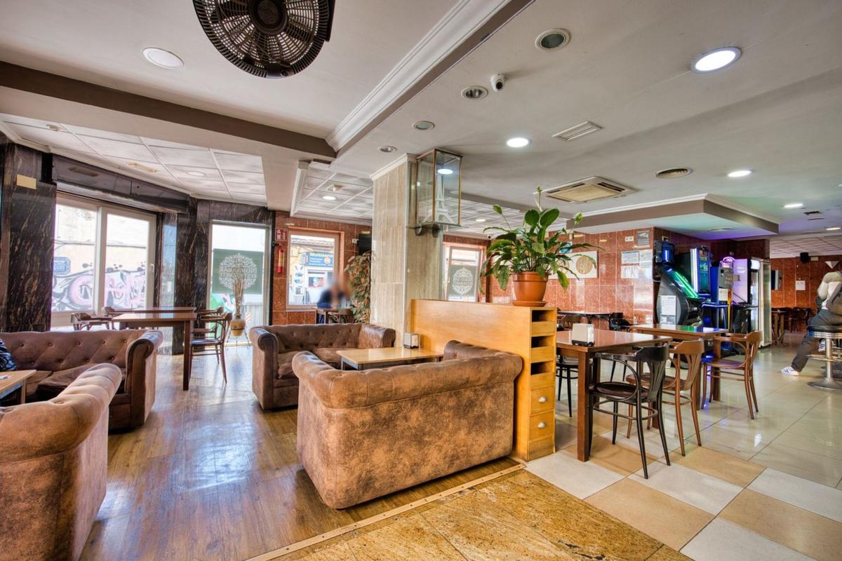 Edificio Residencial de 817m2 en venta en Torrevieja photo 1