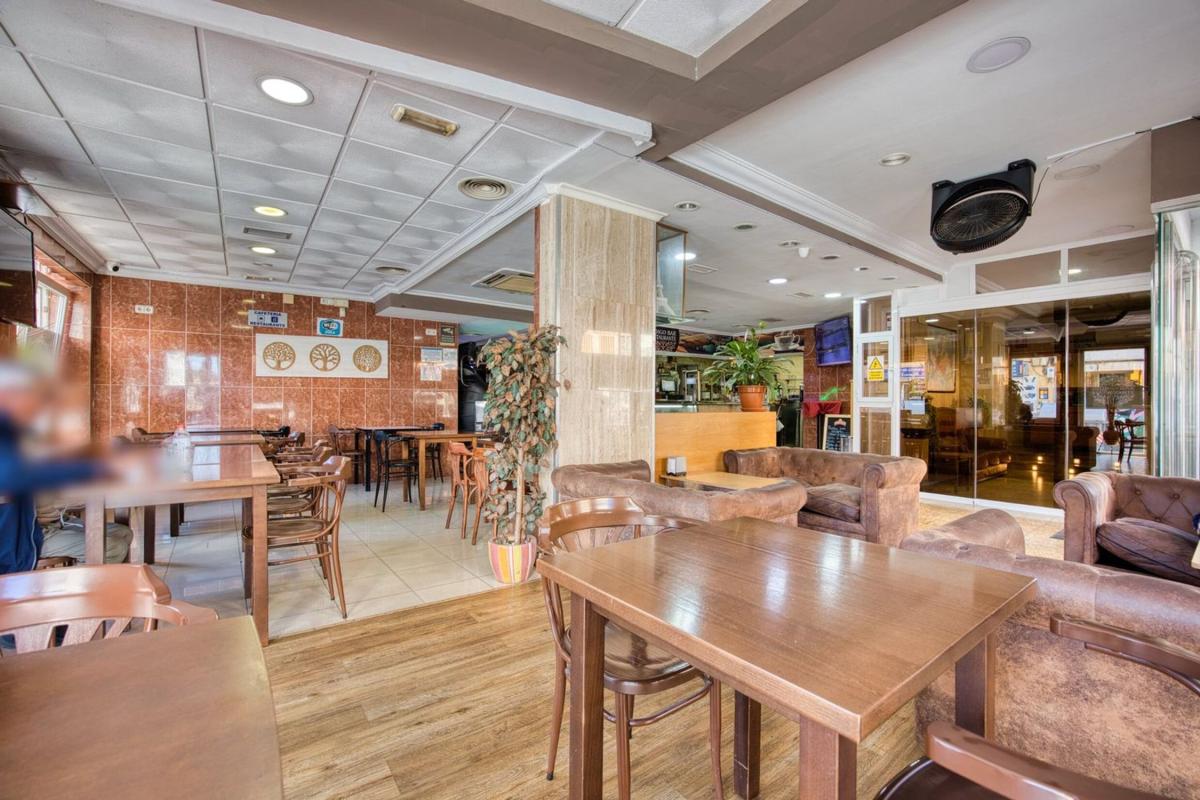 Edificio Residencial de 817m2 en venta en Torrevieja photo 4