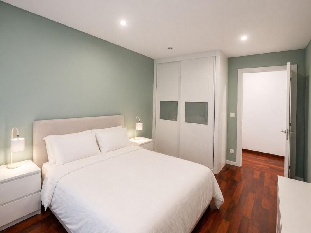 Edificio Residencial de 3000m2 en venta en Benidorm photo 2
