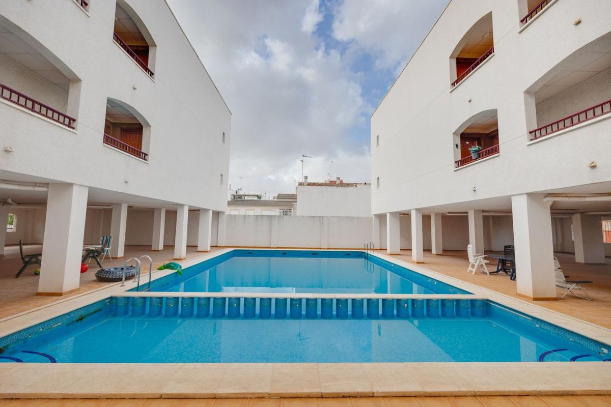 Sale of apartment in Piso en Calle Reina Sofía, 10, San Fulgencio, San Fulgencio
photo 2