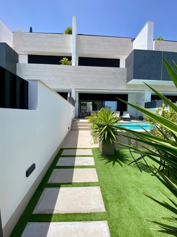 Продажа квартиры на Piso en Calle Cristo Crucificado, 6, Zona Pueblo, Pilar de la Horadada, Пилар де ла Орадада
 photo 2