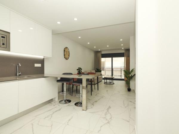 Продажа квартиры на Piso en Calle la Loma, Avenida Habaneras - Curva de Palangre, Torrevieja, Торревьеха
 photo 4