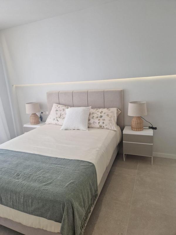 Properties for sale and rent in Spain photo 4