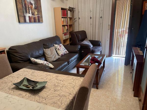Chalet pareado en Residencial Parque de las Naciones, 42, La Siesta - El Salado - Torreta, Torrevieja thumbnail 1